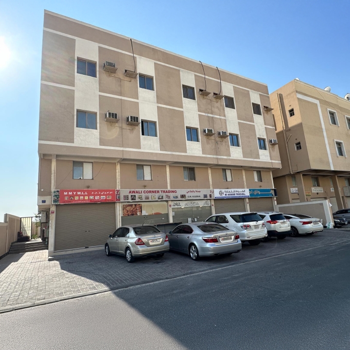 property 121 image 1