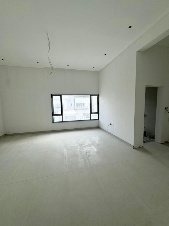 property 250 image 0