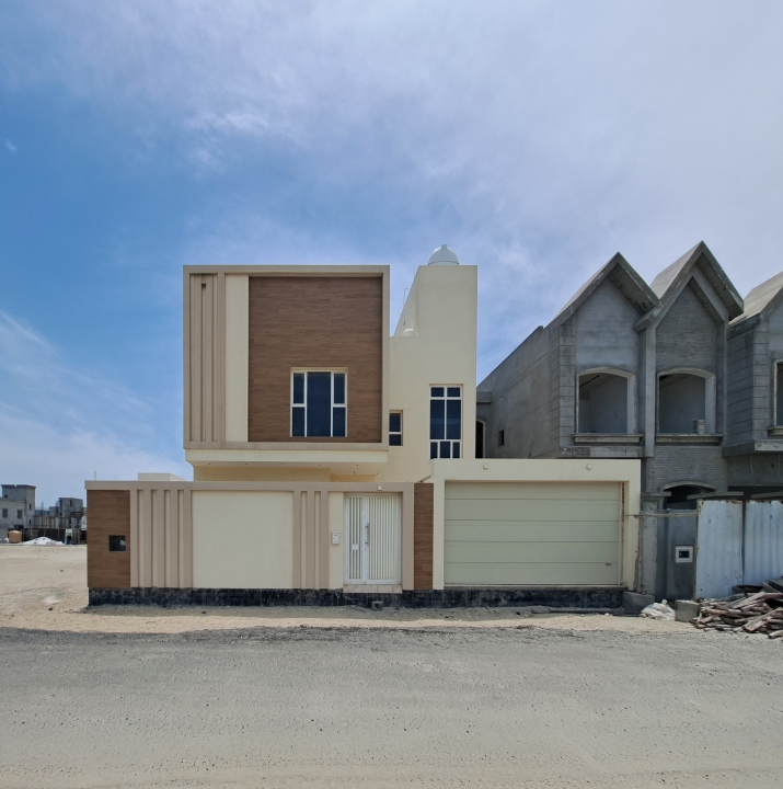 property 266 image 0