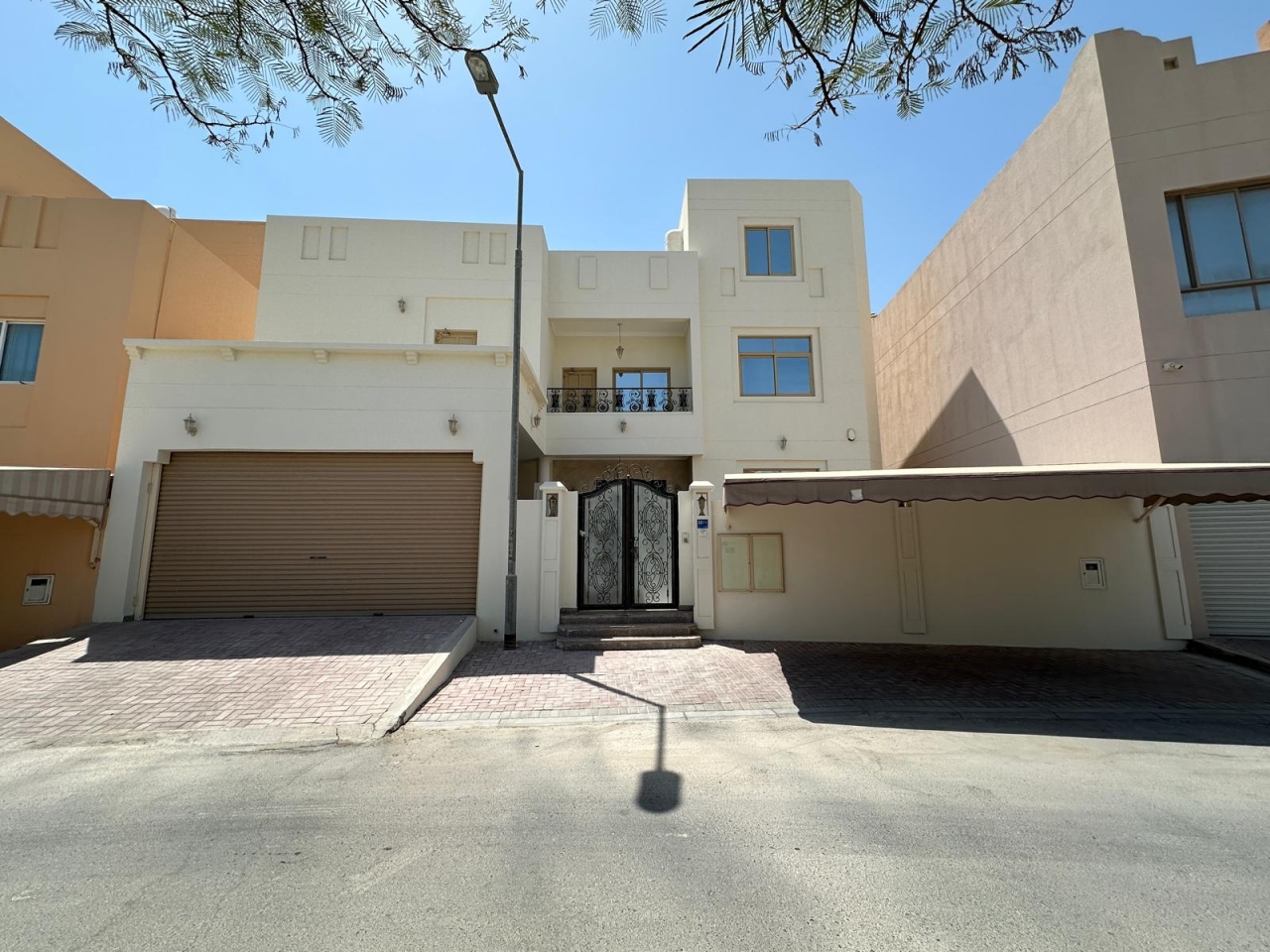 property 289 image 0