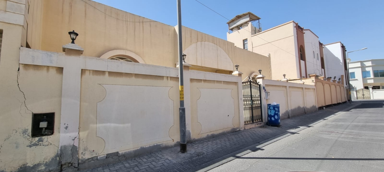 property 364 image 0