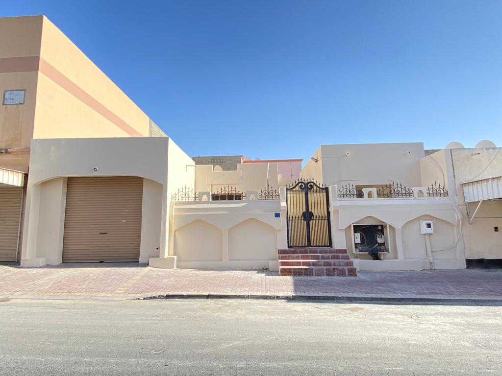 property 370 image 0