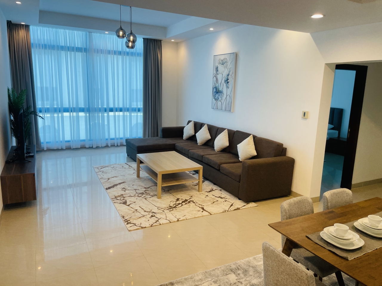 property 422 image 0