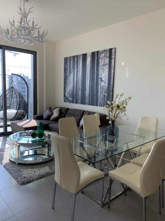 property 435 image 0