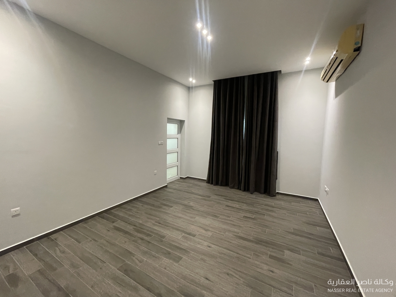 property 549 image 2