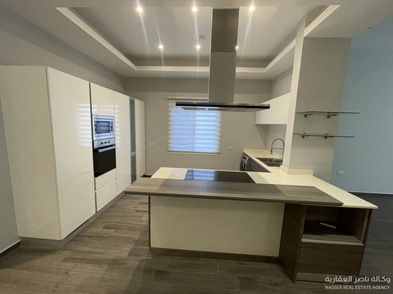 property 549 image 1