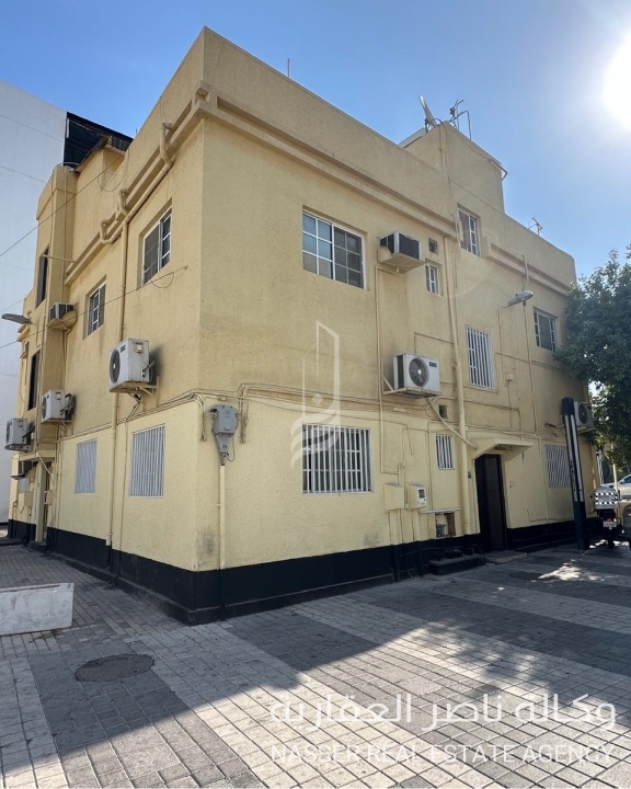 property 596 image 1