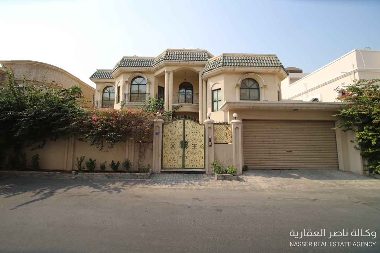 property 615 image 0