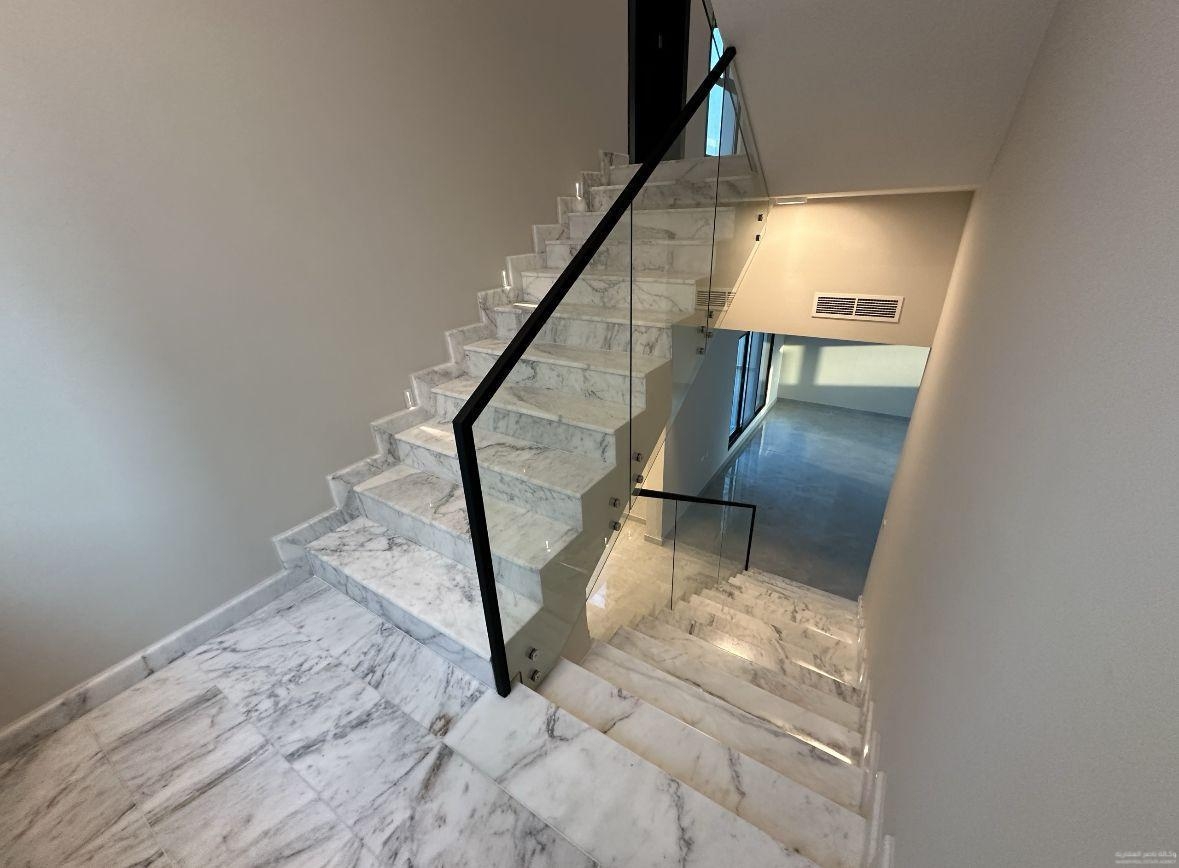 property 630 image 7