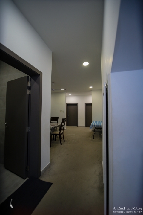 property 656 image 3