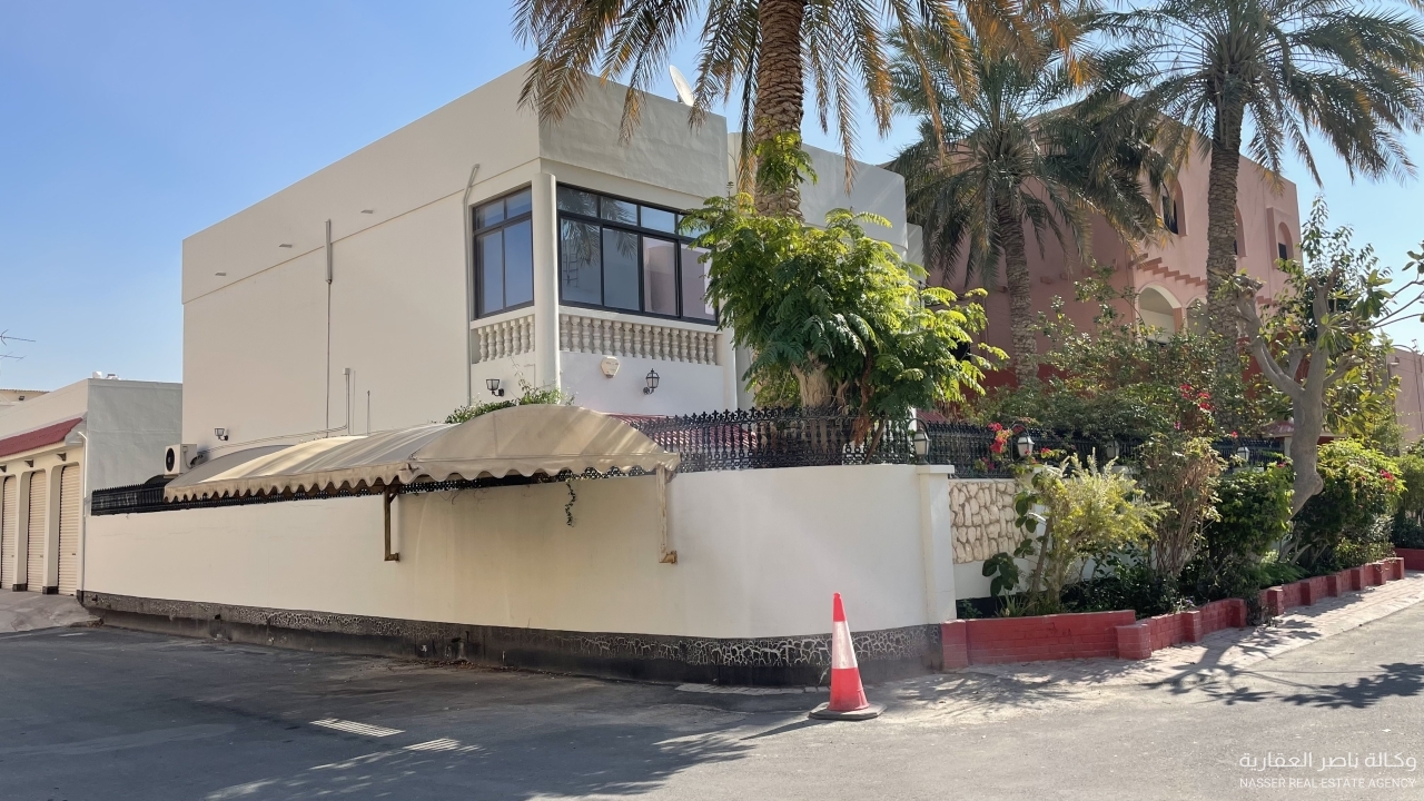 property 665 image 3