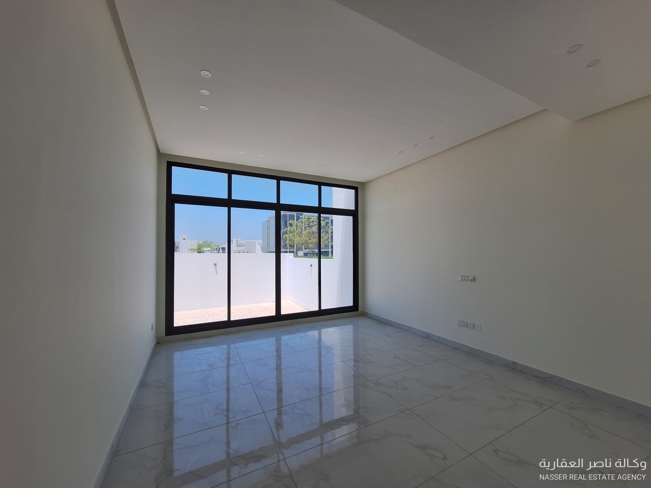 property 669 image 9