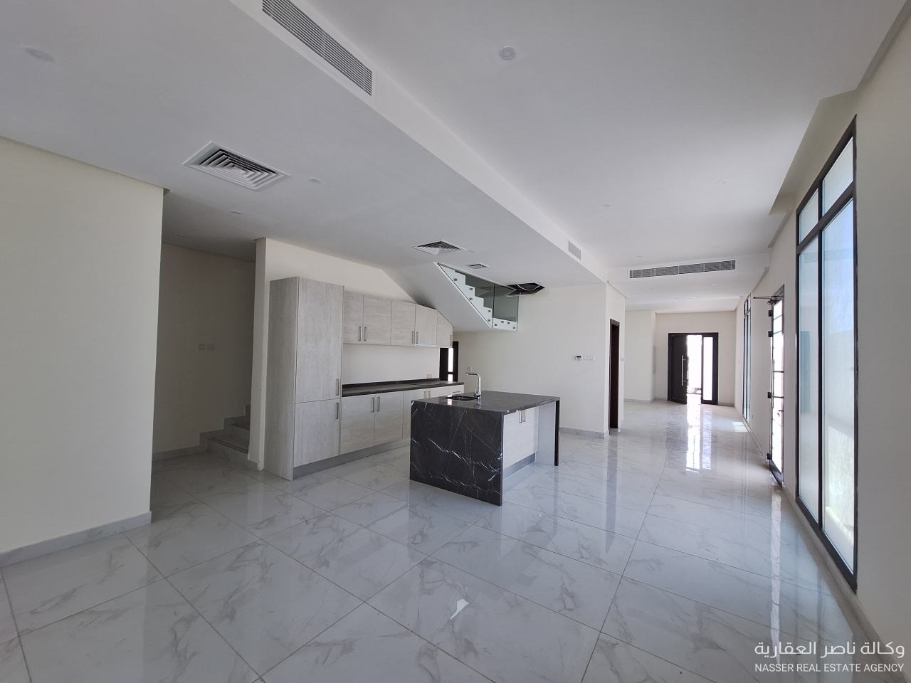 property 669 image 8