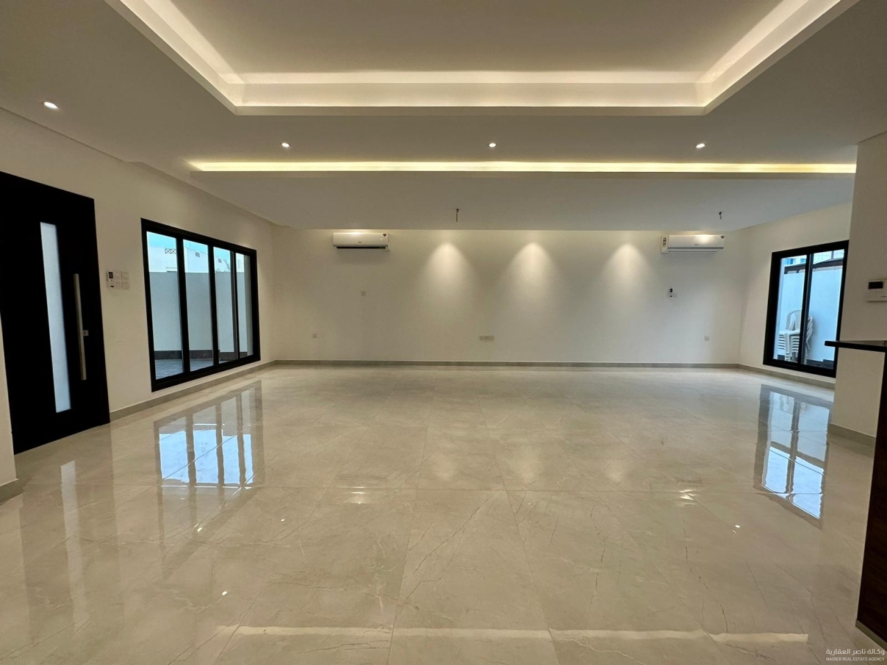 property 682 image 0