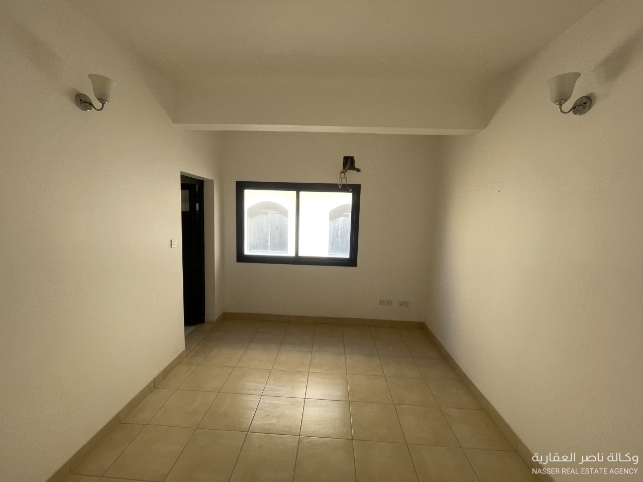 property 732 image 0