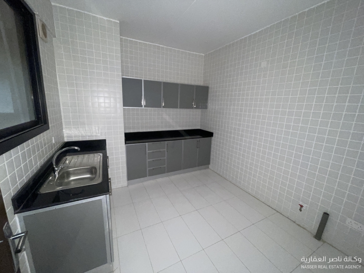property 732 image 5
