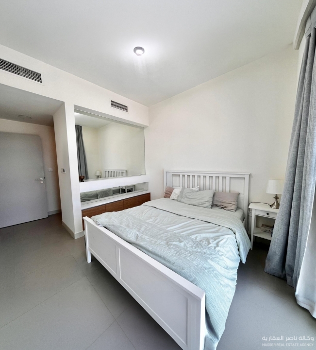 property 759 image 4