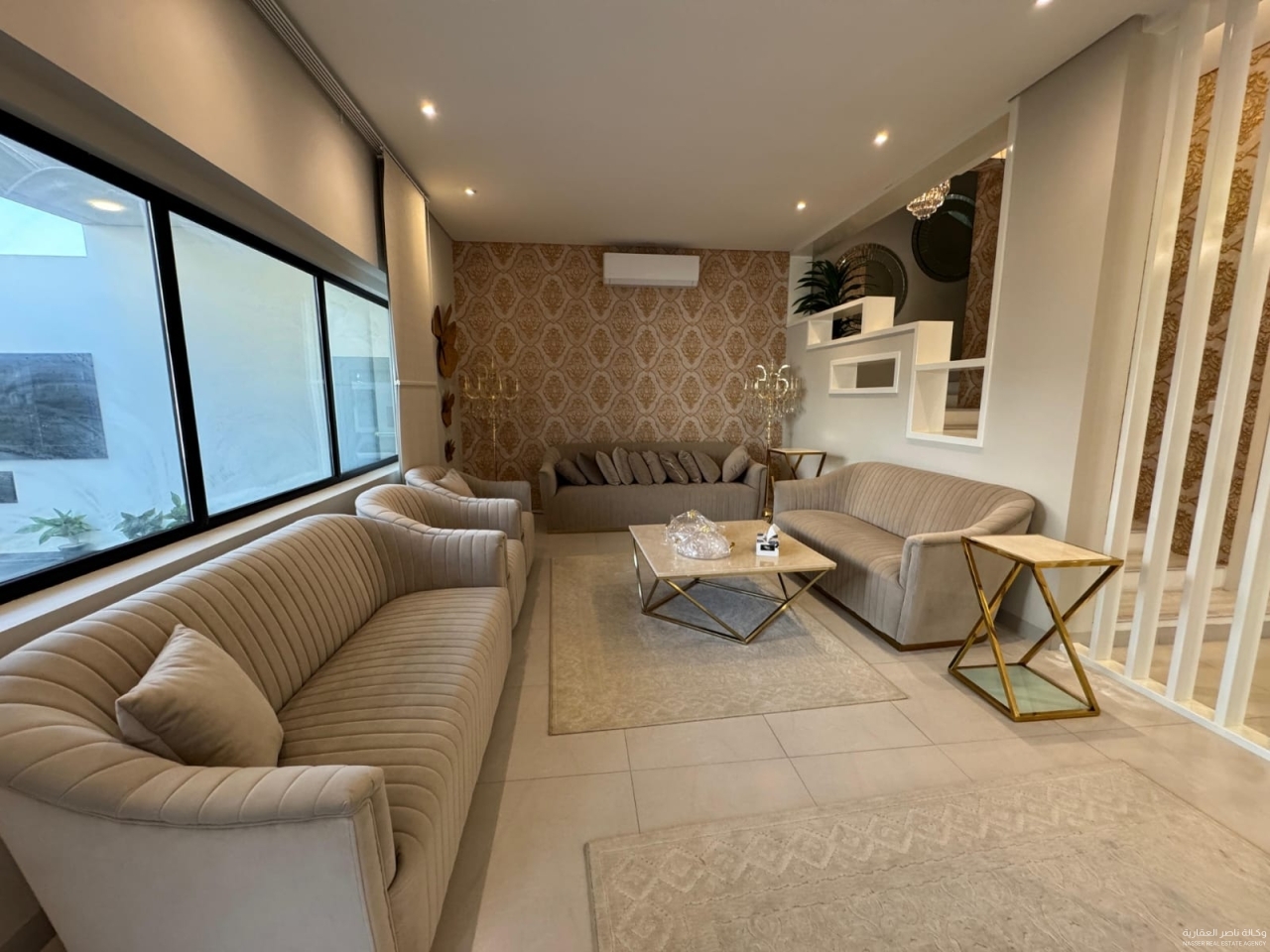 property 776 image 3